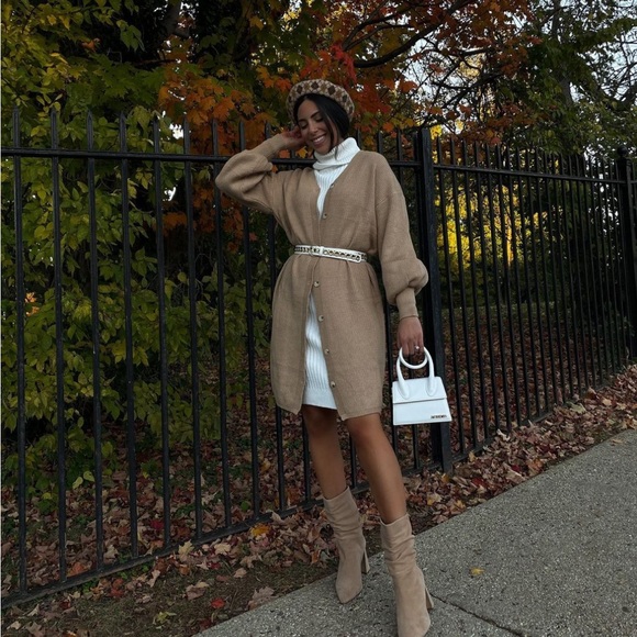 Vince Camuto suede nude booties - Picture 7 of 8